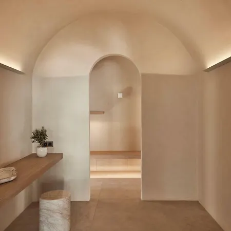 Bordeaux Hotel 5*