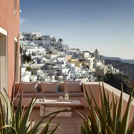 Bordeaux Fira (Santorini)