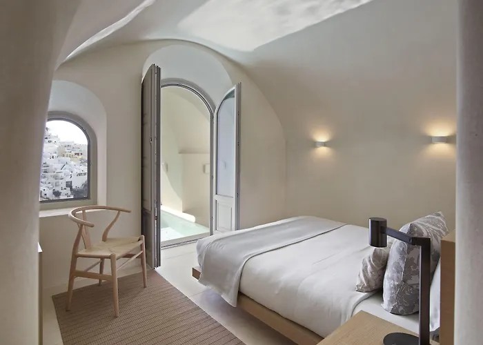 Bordeaux 5* Fira (Santorini)